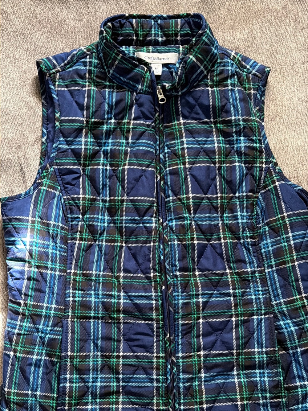 Croft & Barrow Women's Quilted Vest Size M Blue Green Plaid Full Zip Gorpcore
